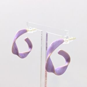 Lavender Twist Earrings